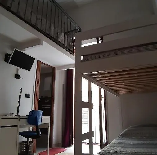 Residenza Il Castello Affittacamere Napoli